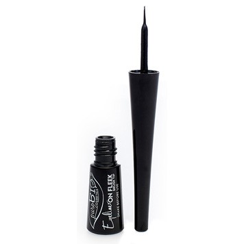 02 eyeliner on fleek brush tip
